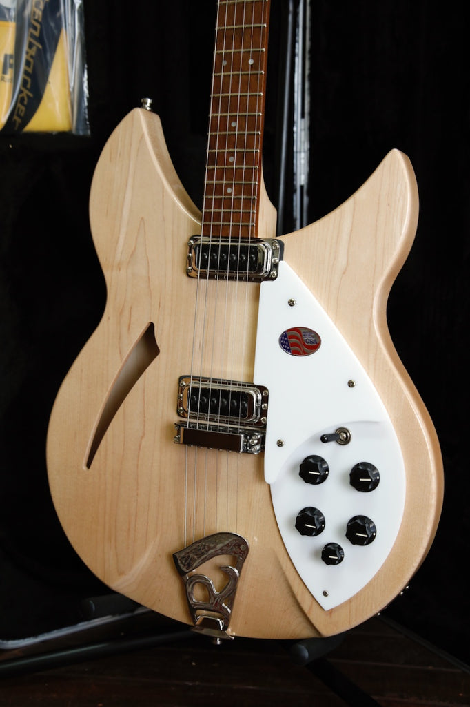 Rickenbacker 330 Mapleglo Semi-Hollow Electric Guitar