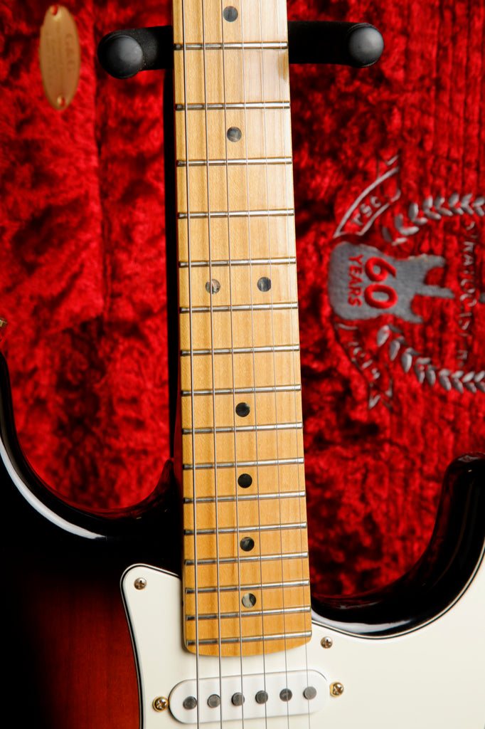 Fender 60th Anniversary Commemorative Stratocaster 2-Colour Sunburst 2014 Pre-Owned