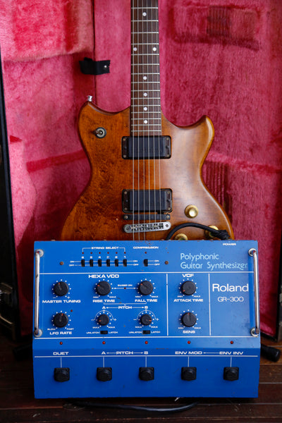 Roland G-303 Guitar & GR-300 Guitar Synthesiser Vintage 1970s Pre-Owned