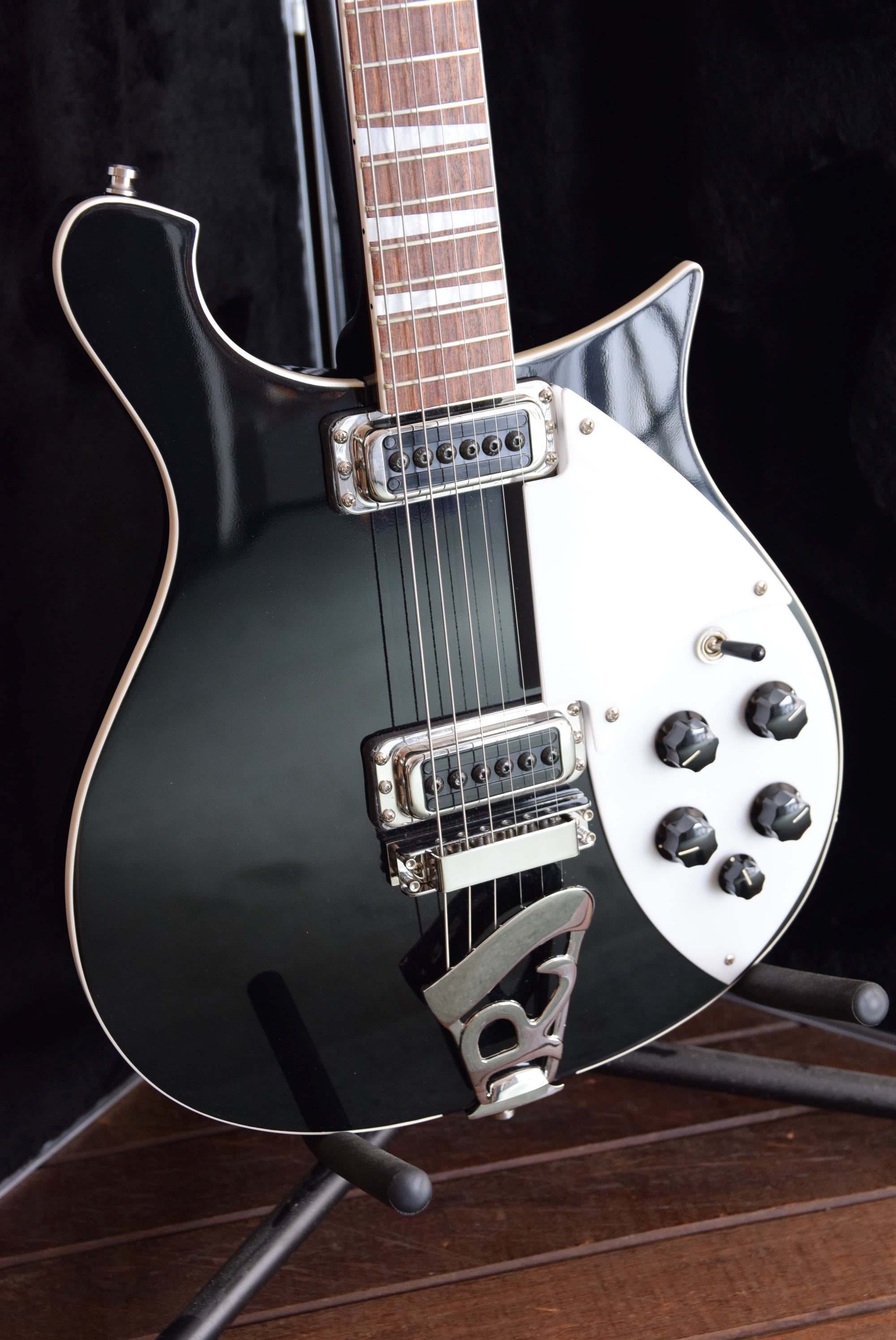 リッケンバッカー620 Rickenbacker620 ブラック - ギター