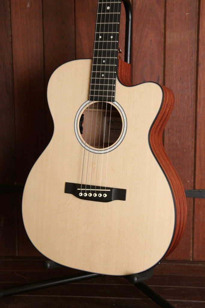 Martin 000CJR-10E Junior Cutaway Acoustic-Electric Guitar