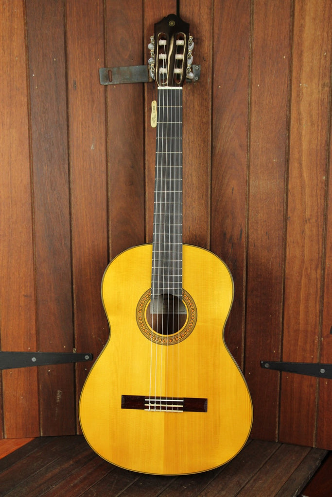 Yamaha CG142 Solid Top Nylon String Guitar - The Rock Inn