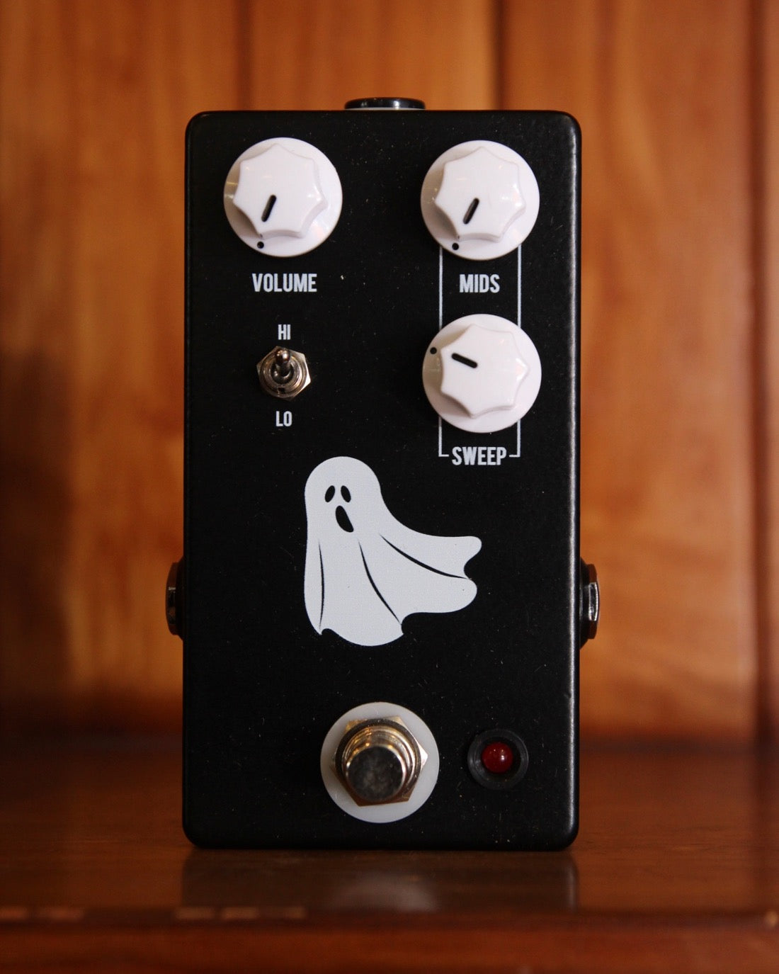 jhs pedals haunting mids JHS Haunting Mids Preamp / EQ Pedal | The Rock Inn, Perth