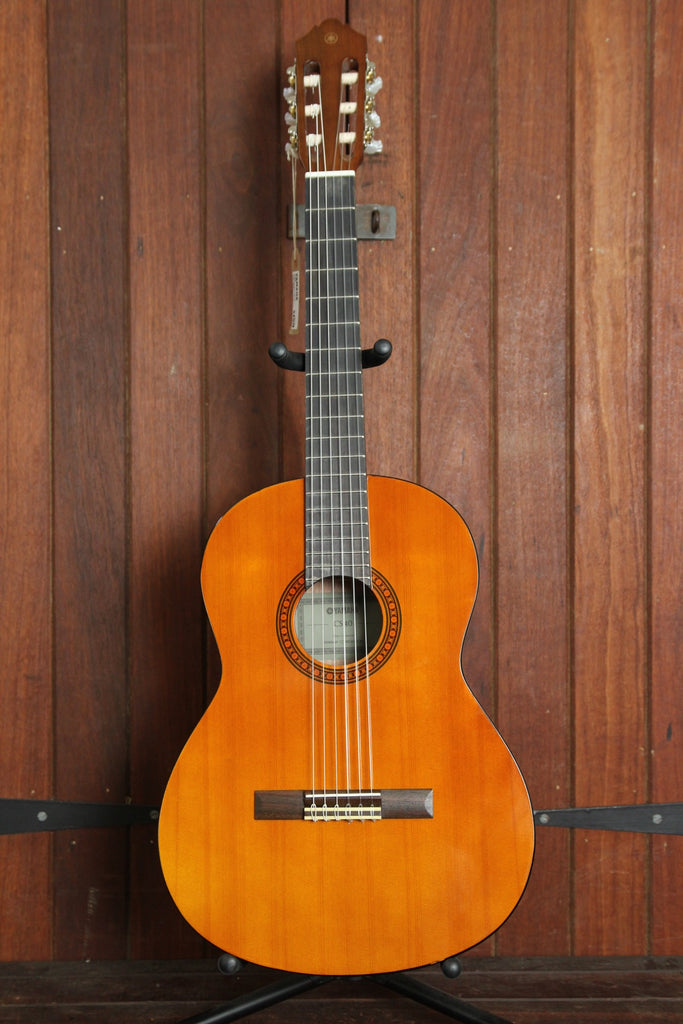 Yamaha CS40 3/4 Student Guitar