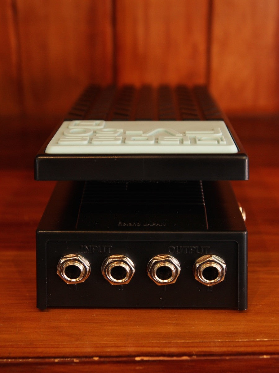 boss mini volume pedal Boss FV50H Volume Pedal