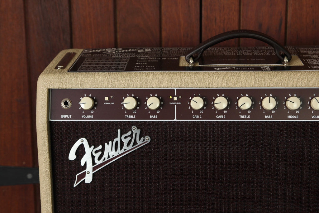 Fender Super-Sonic 22 22W 1x12 Valve Guitar Combo Amplifier - The Rock Inn