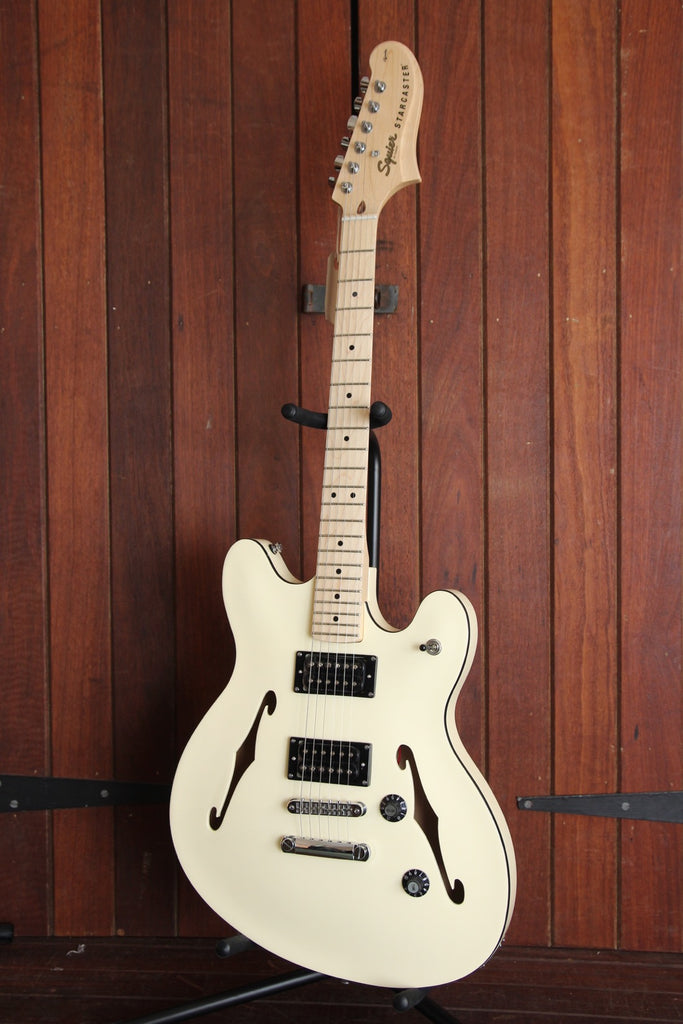 Squier Affinity Starcaster Semi-Hollow Guitar White