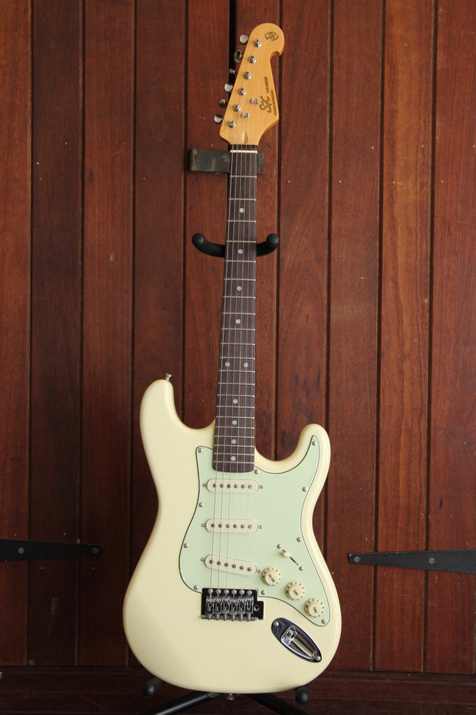 SX Mini 3/4 Vintage Style Electric Guitar White