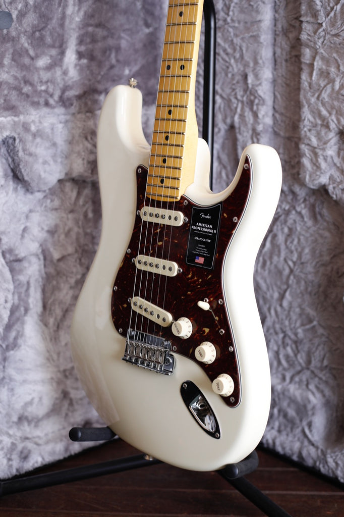 Fender American Professional II Stratocaster Olympic White Maple