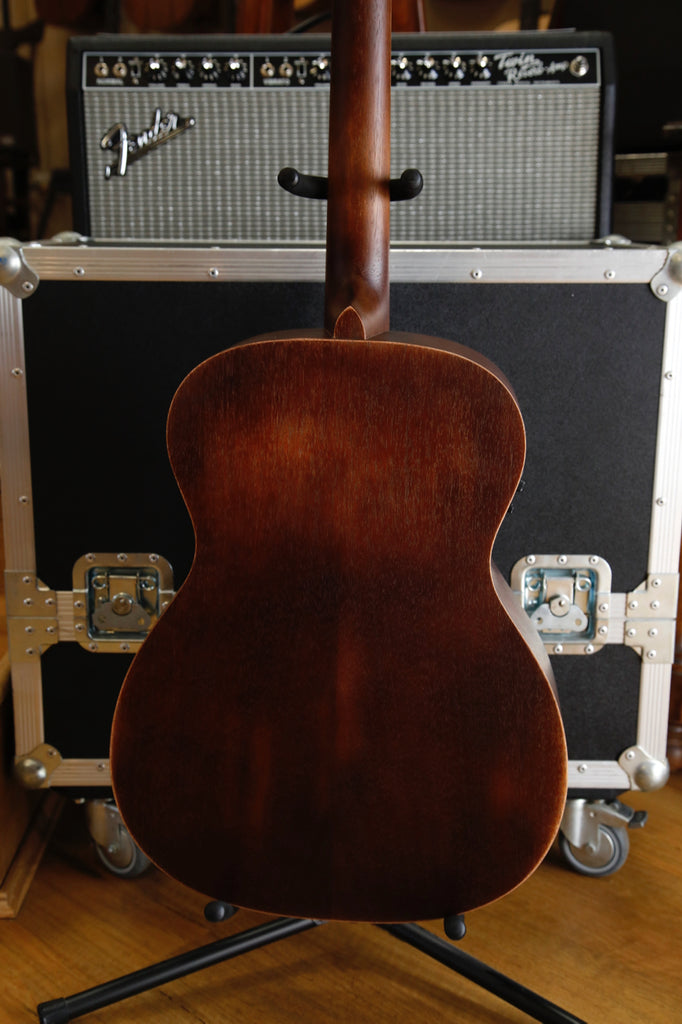Sigma 000M-15E Aged Mahogany Orchestra Model Guitar
