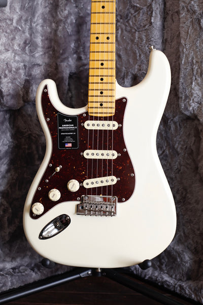 Fender American Professional II Stratocaster Olympic White Left Handed