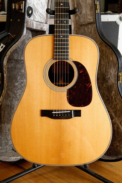 Eastman E20D-TC Dreadnought Acoustic Guitar