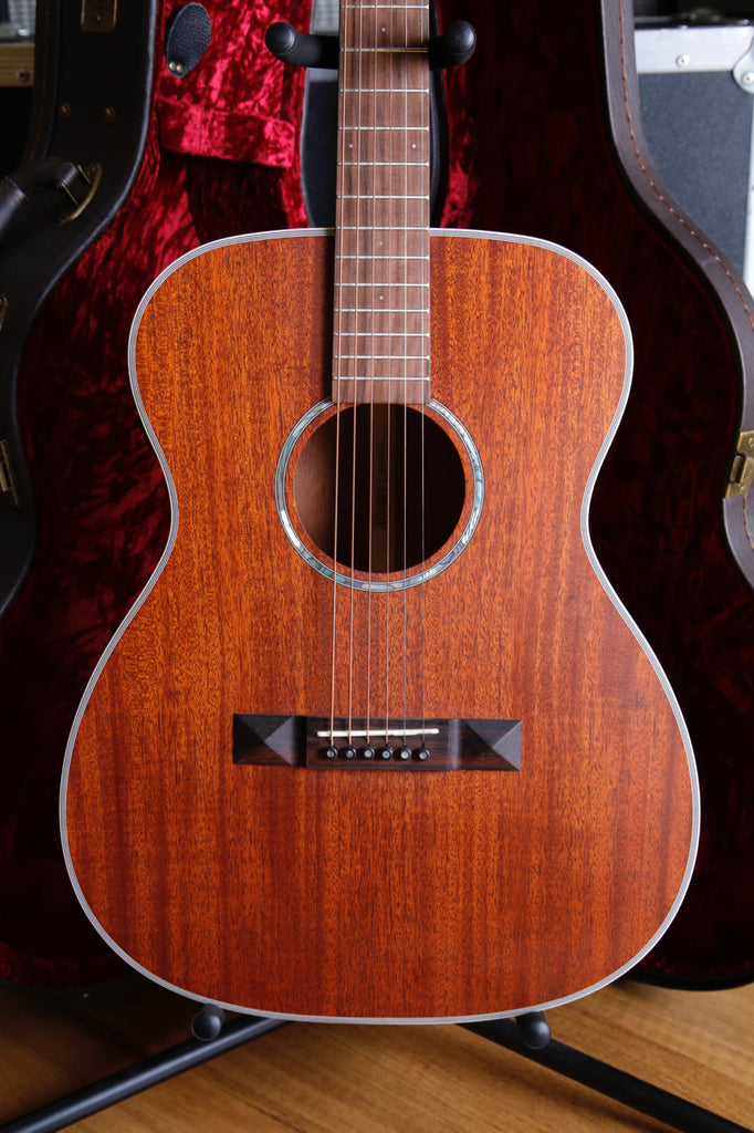 Tasman TA150O-E Mahogany Acoustic-Electric Guitar with Case