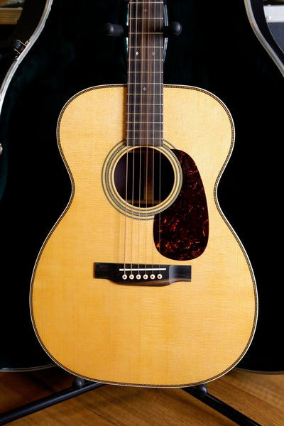Martin 00-28 Standard Series Acoustic Guitar
