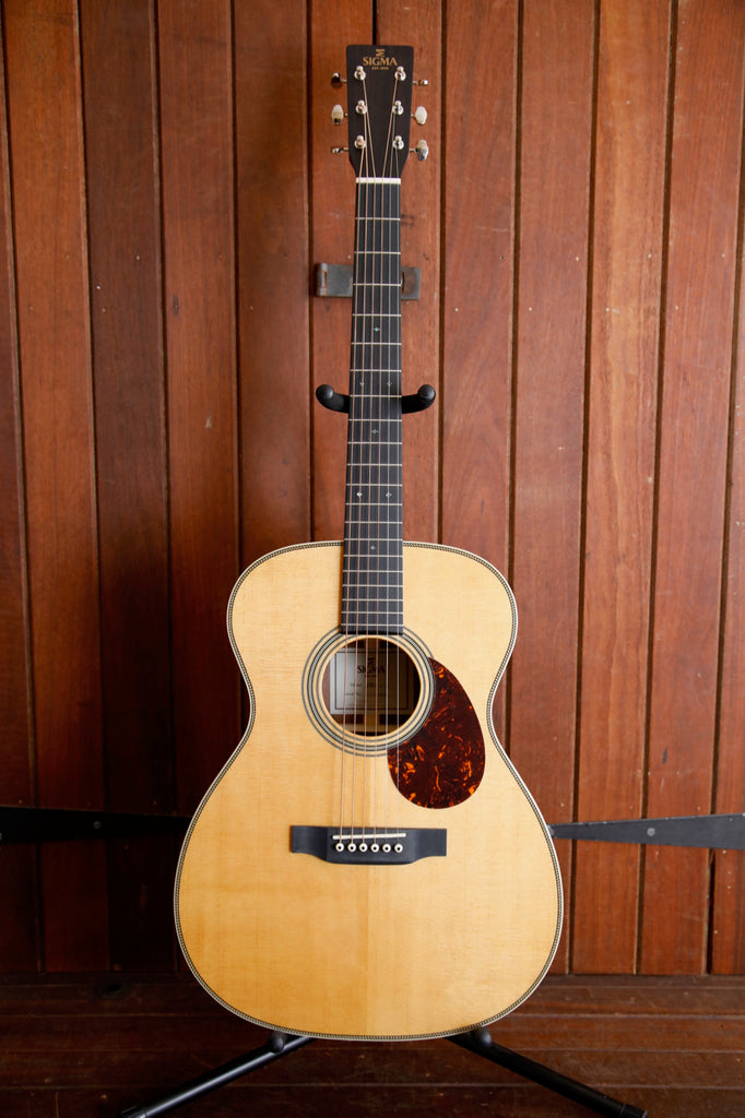 Sigma OMT-28H Orchestra Model Acoustic Guitar